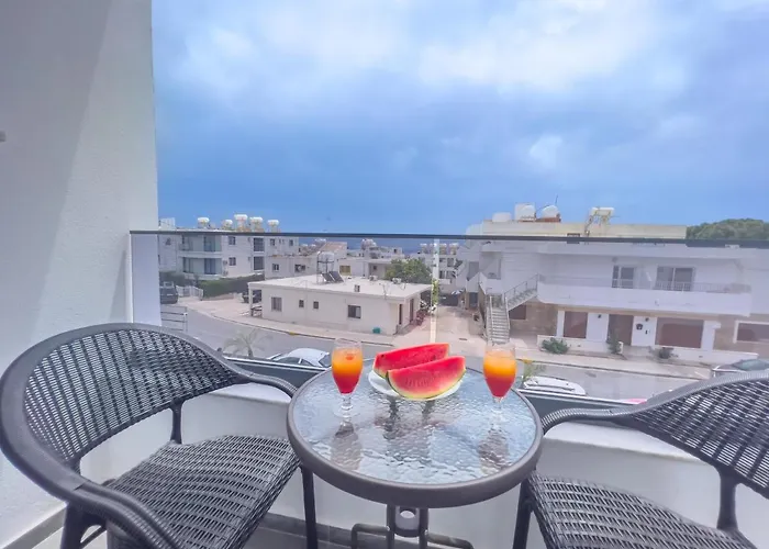 Giorgis Luxury Апартаменты Айя-Напа