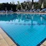 Giorgis Luxury *