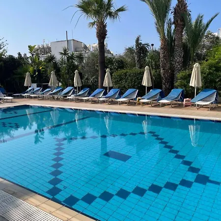Giorgis Luxury Apartament *